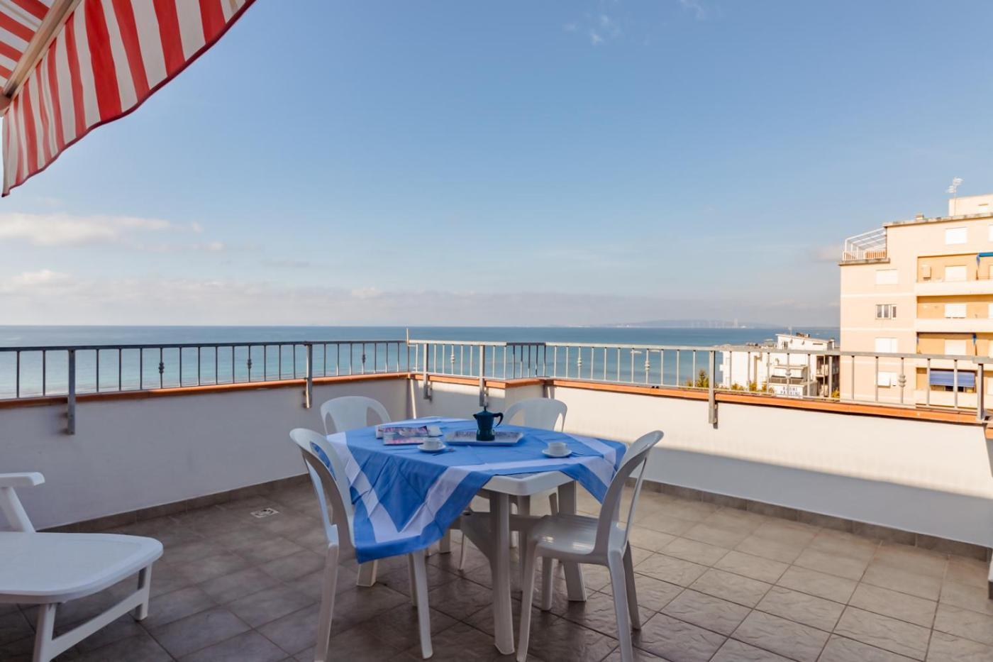 Villa Le Terrazze à Follonica Chambre photo