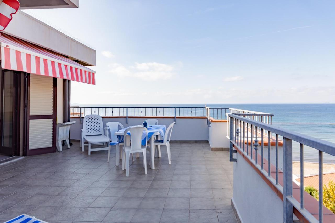 Villa Le Terrazze à Follonica Extérieur photo